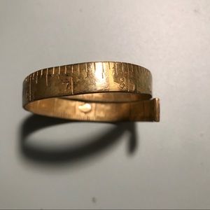 Metal measuring tape bracelet